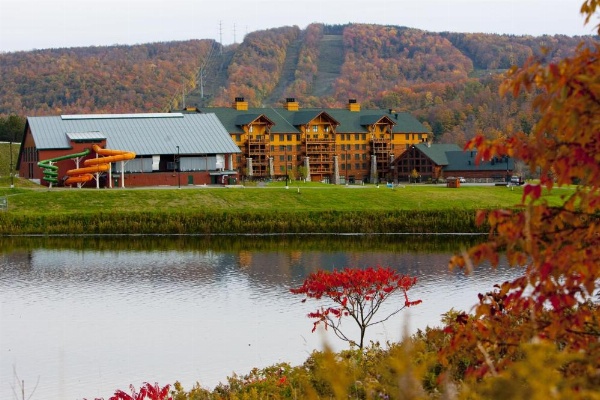 Hope Lake Lodge & Indoor Waterpark image 18